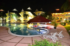 1 bedroom Penthouse Suite 63 at Mystic Ridge Resort